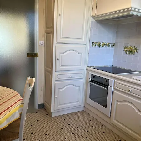 3 Pieces - Lr920-100 Apartment *